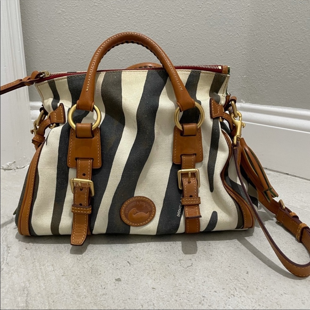 Dooney & Bourke Bag